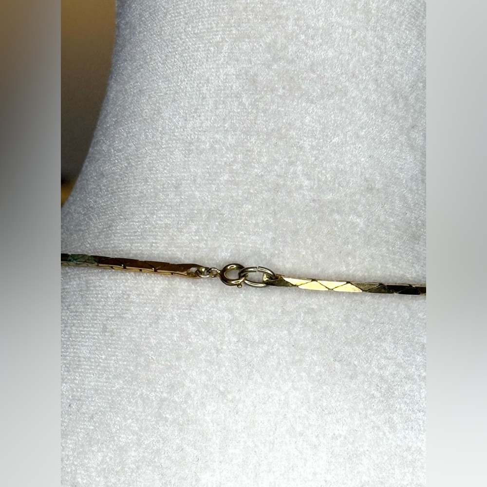 Vintage Long Gold Tone Flat Chain Necklace – Diamond Cut Layering 24” Chain - Picture 7 of 8